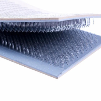 Card cu piepteni pentru extensiile de par